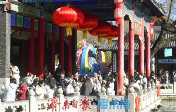 趵突泉：泉水如歌，冬日永恒