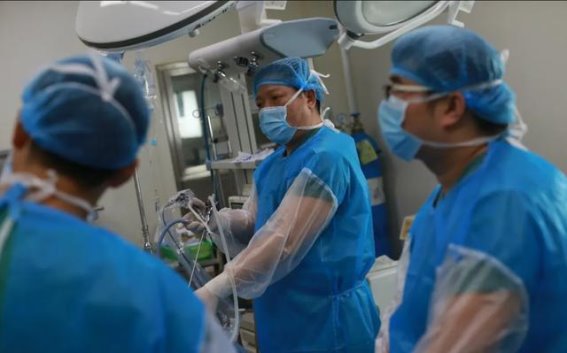 达州56岁女士反复腰痛竟因肾结石困扰，真相揭晓令人震惊