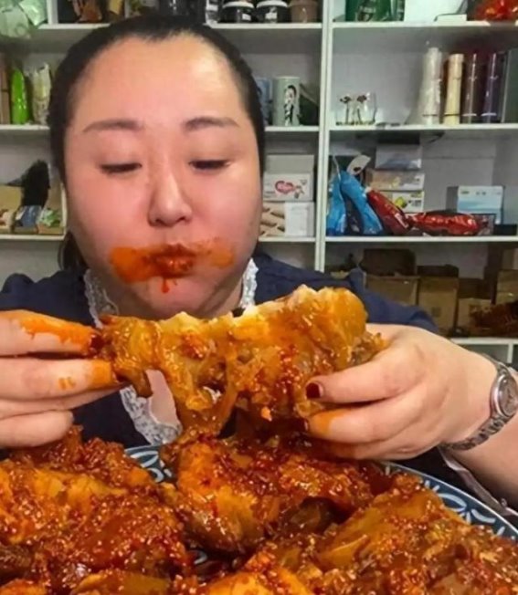 吃播三巨头现状：从财富自由到生命危机的代价