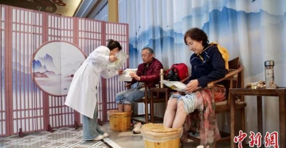 甘肃宕昌：千年药乡的康养之路 引领绿色健康新风尚