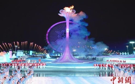哈尔滨亚冬会点燃冰雪旅游新热潮