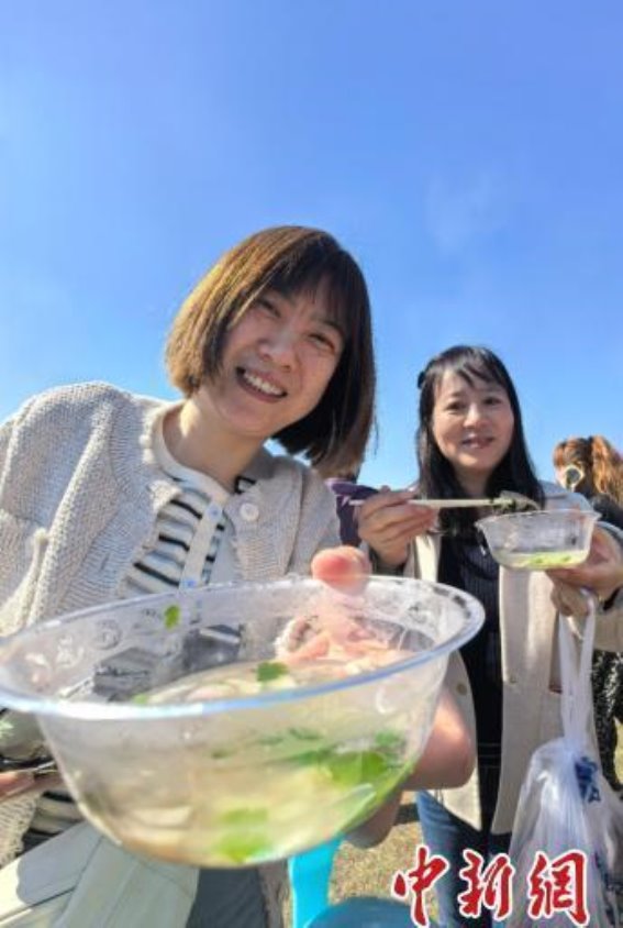 梅里斯第七届纳文慕仁开江节：一场跨越民族的文化盛宴